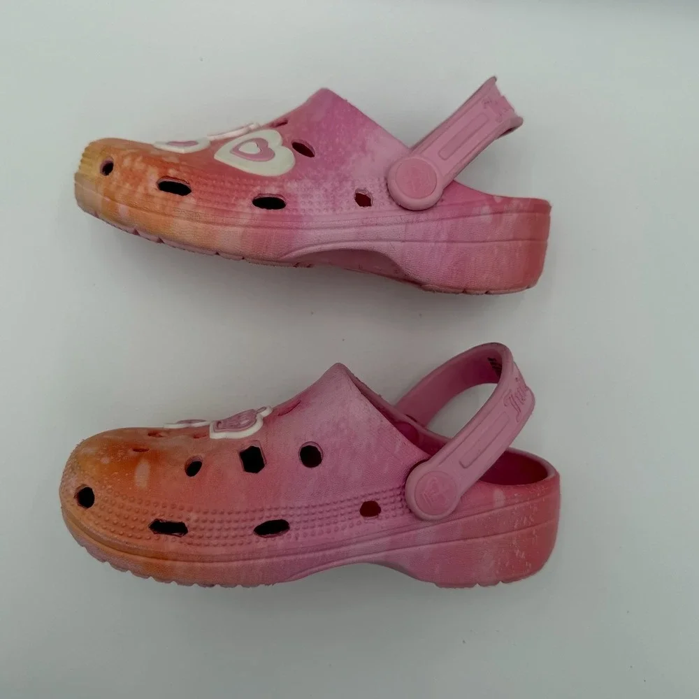 Juicy Couture tie dye clogs charms pink orange girls size 11 12 mismatch